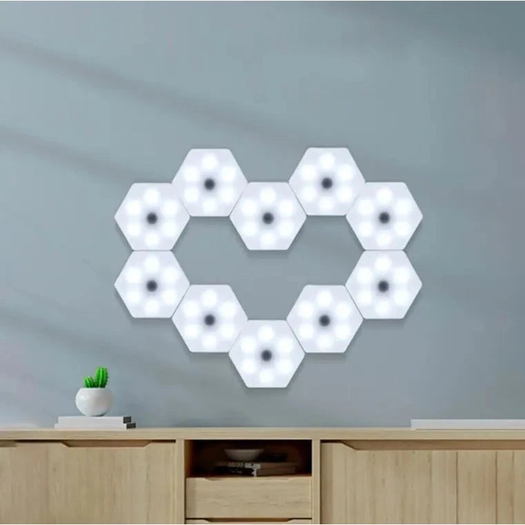 Kit 3 Luminárias Hexagonais LED com Controle Remoto - Branco Frio - Lugar Favorito